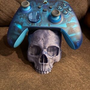 Blue 3D printed Xbox controller holder